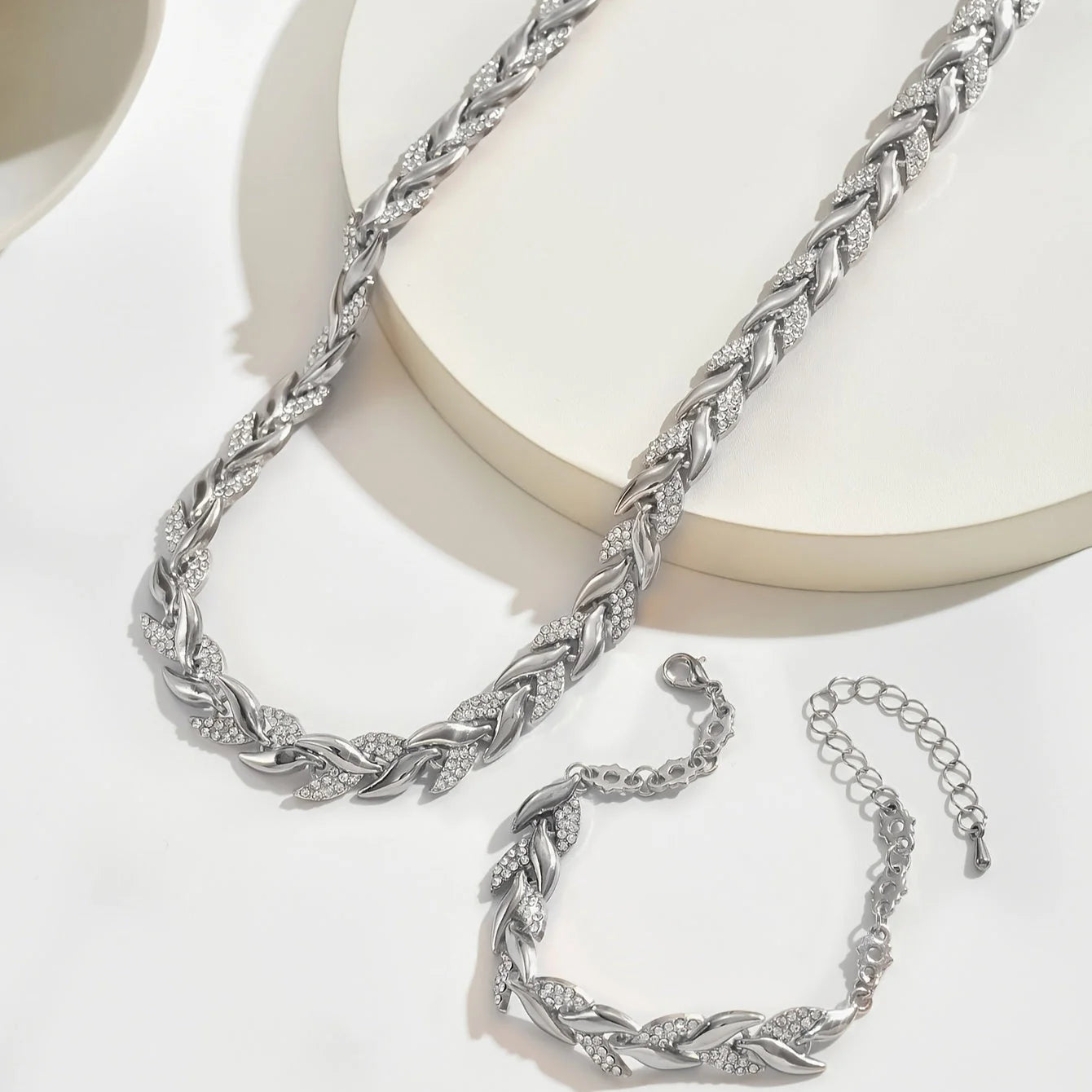 Limited Edition Fish Tail Set | Get 1+1 Free