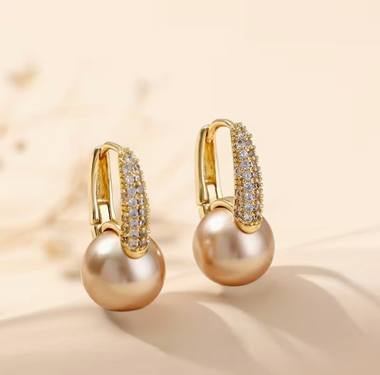LP | Sparkle Pearls | 1+1 Free Today